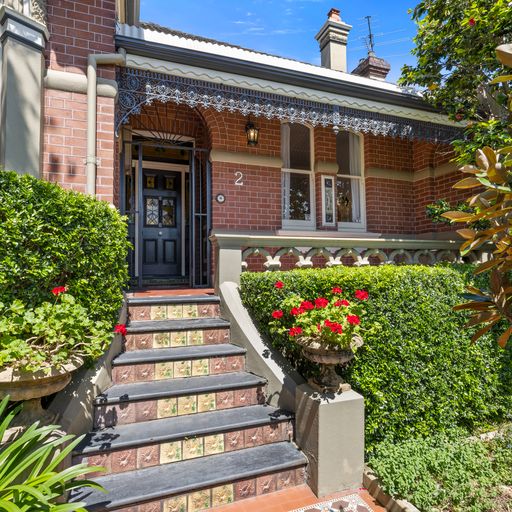 Freestanding Federation Family Home in coveted parkside & harbourside locale.